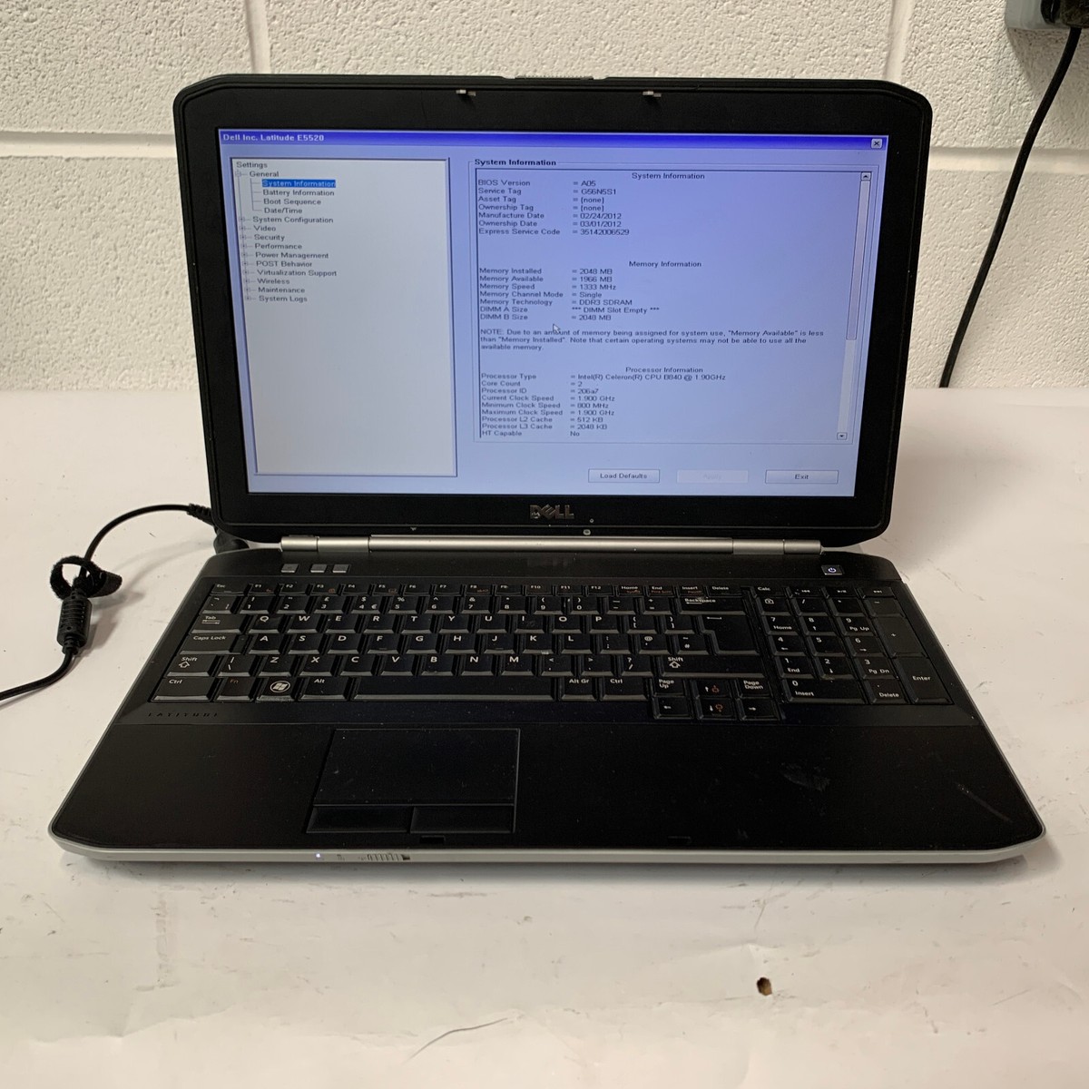 DELL Latitude E5520 Celeron 8GB 新品SSD480GB スーパーマルチ 無線