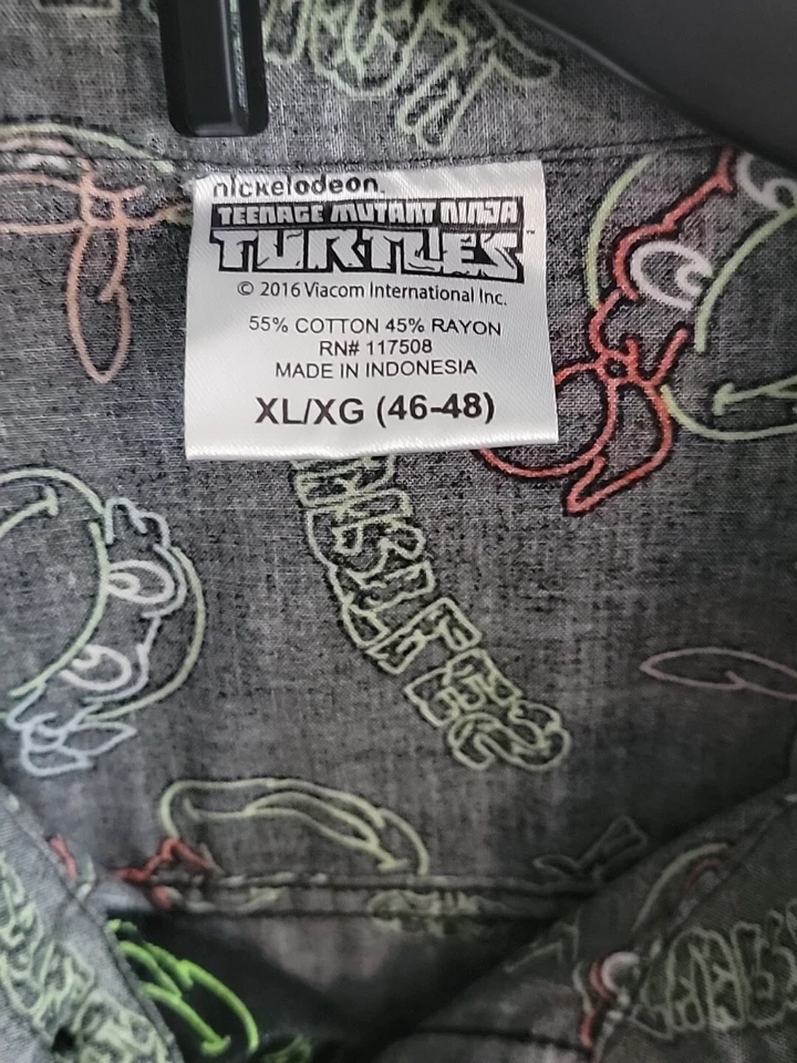 Vestido informal TMNT Teenage Mutant Ninja Turtles para hombre XL camisa negra con botones Foto 2 de 3