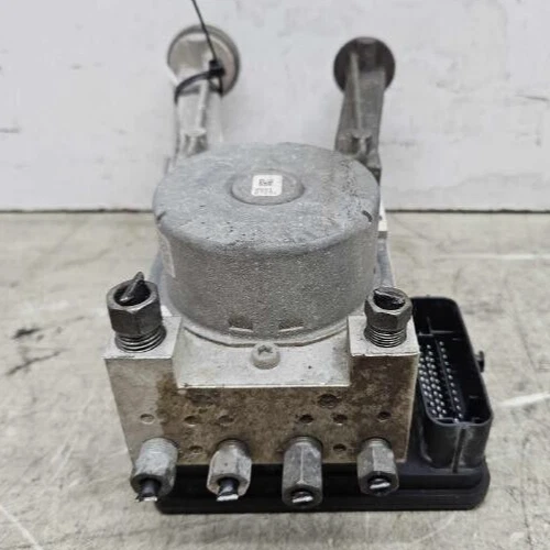 Dodge Challenger (Chrysler) 2015 conjunto de bomba de freno antibloqueo 27/04/15 Foto 4 de 4