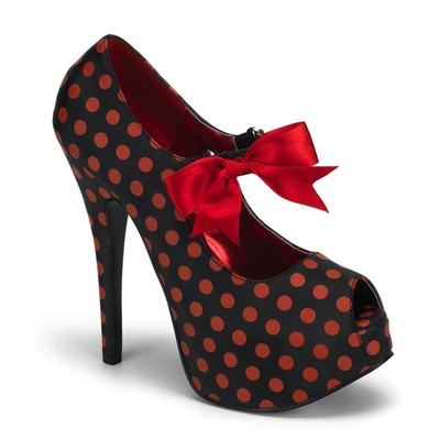 red polka dot pumps