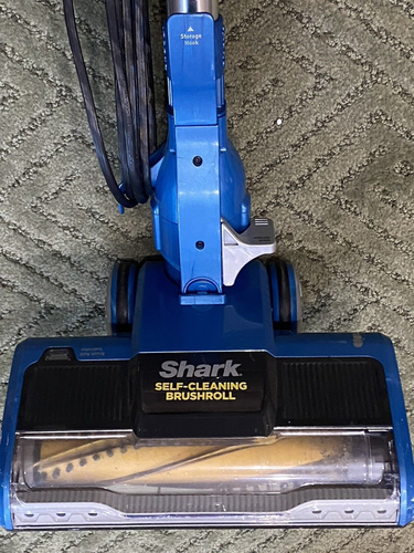 Shark Rocket Zero M Slim Bagless Vacuum Cleaner ~ HV34566 | EUC Smoke Free Home - Picture 7 of 10