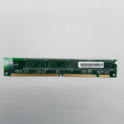 64 MB SD-RAM 168-pin DIMM 3,3V CL3 8 Mx64 PC 133