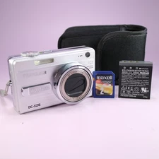 Traveler Digital Camera DC-XZ6 10.1MP Silver Tested Full Working Set
