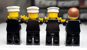 LEGO City Police Headquarters 7744 Complete Set Of Minifigures Mini Figures ONLY