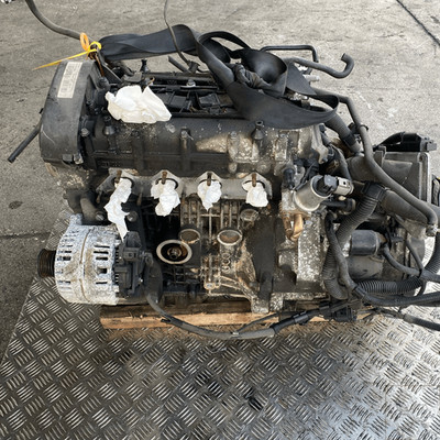 Teilkompletter Motor AUA VOLKSWAGEN POLO (9N) 1.4 16V (55Kw) Ber.
