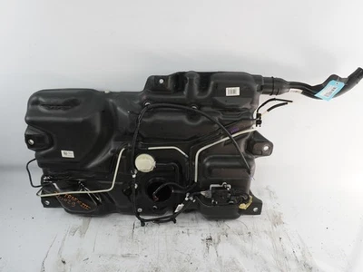 Reservoir carburant occasion RENAULT TRAFIC III Phase 3 - 2.0 DCI 150ch - - Photo 1/3