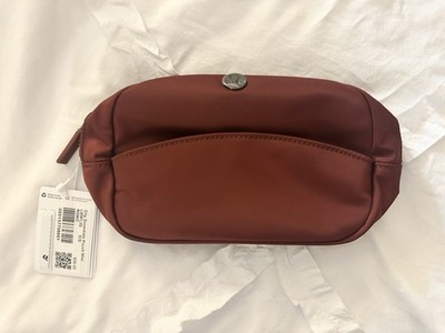 Lululemon City Essentials Pouch Mini 2L Red Rockwood