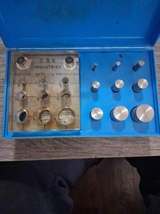 COMPLETE C.R.V. E-Z PUNCH PAK PUNCH & DIE SET 1/8" TO 3/4" SIZE RANGE 
