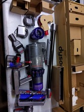 DYSON V15 Detect Clean Cordless Vacuum Used, Dustbin Seal Missing