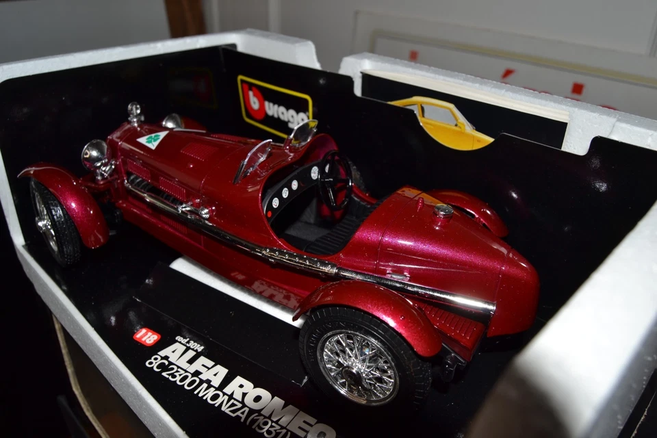 BURAGO 1/18 ALFA ROMEO 8C 2300 MONZA 1931 Ref: 3014 TBE - Photo 3/4