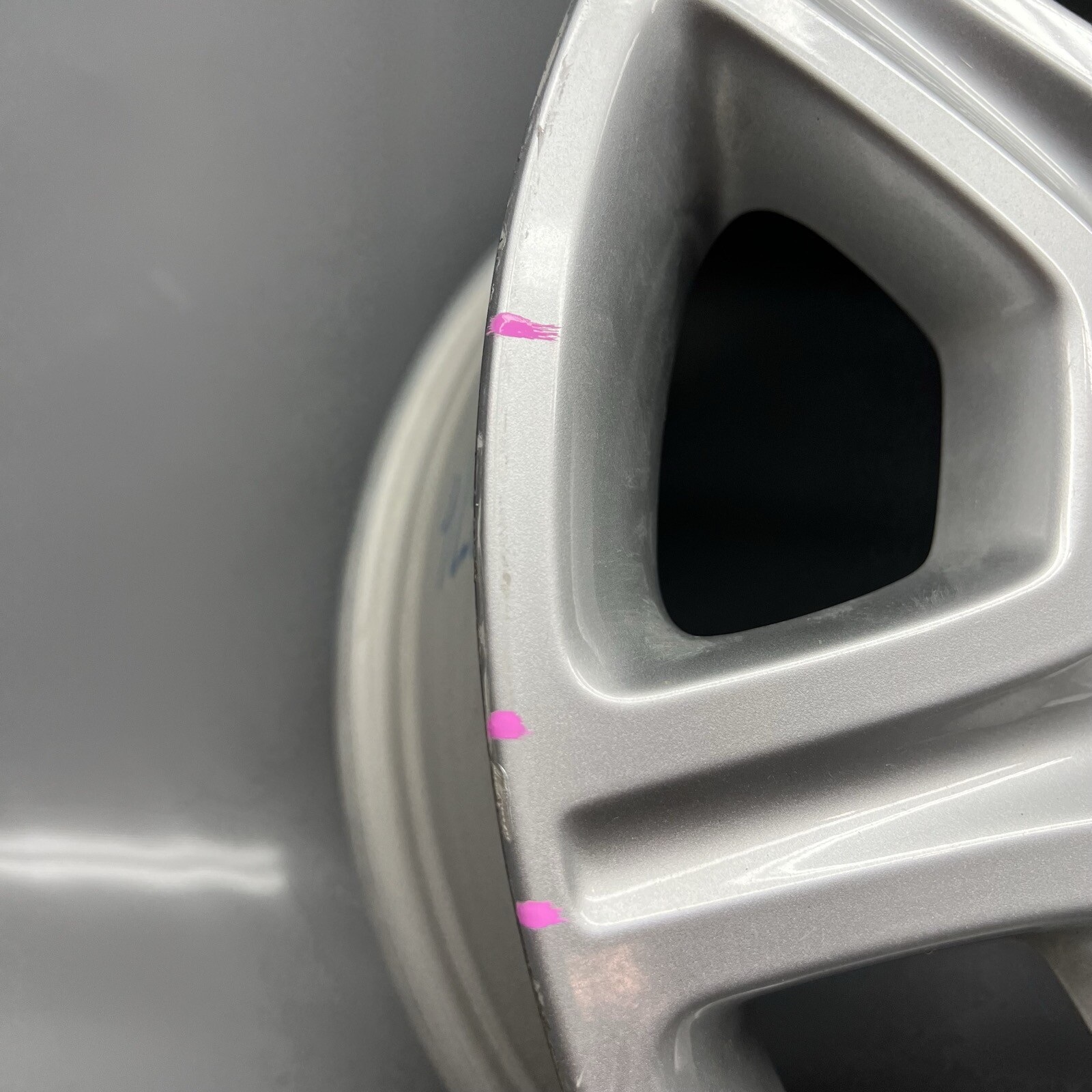 ROLLS ROYCE GHOST WHEEL RIM 19 INCH REAR 2009 2010 2011 2012 2013 2014 OEM 