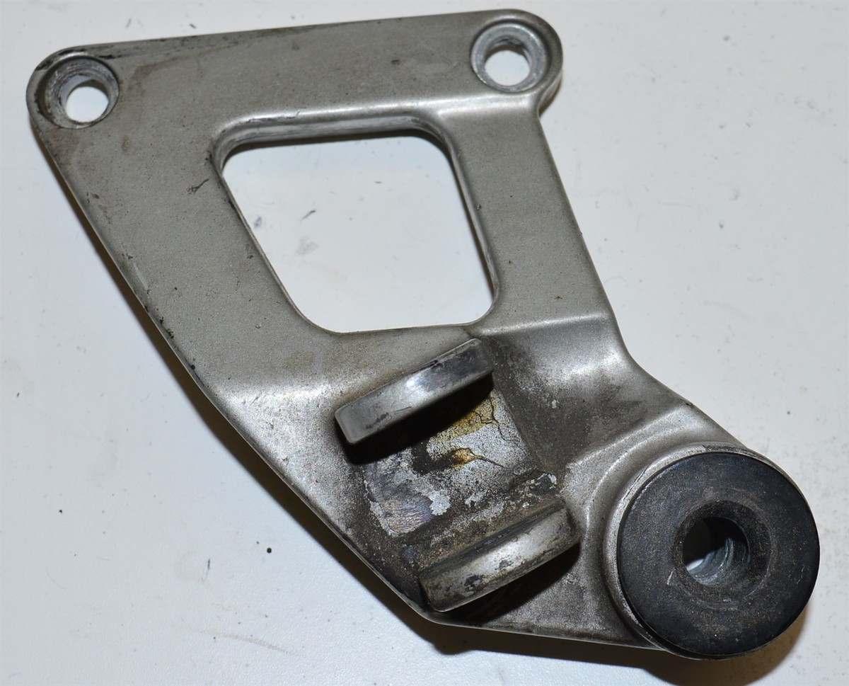 Kawasaki Ninja ZX6 Passenger Footpeg Bracket Rearset RIGHT 35011