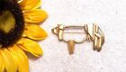Classic Pin Brooch Whimsical Cow Farm Bovine Cattle Livestock Gold Tone Vl-B5