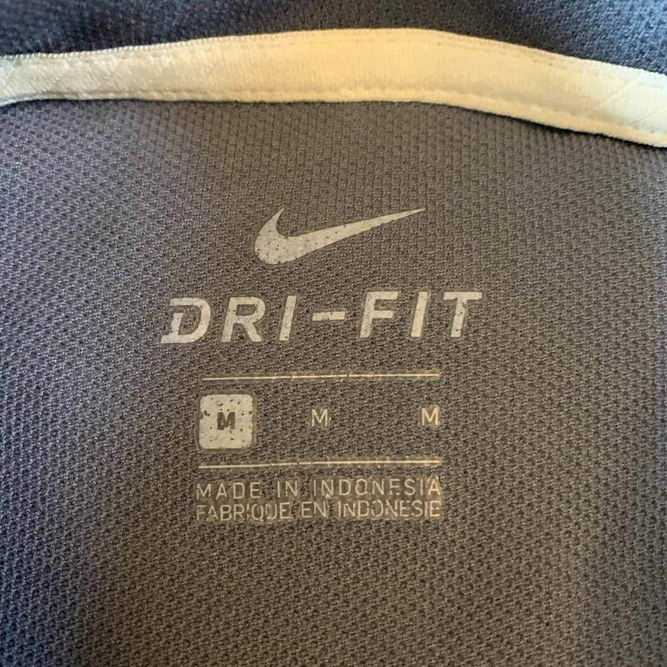 Nike Purdue Boilermakers Polo Shirt Mens Medium Gray Golf Dri-Fit Embroidered - Image 4 of 4