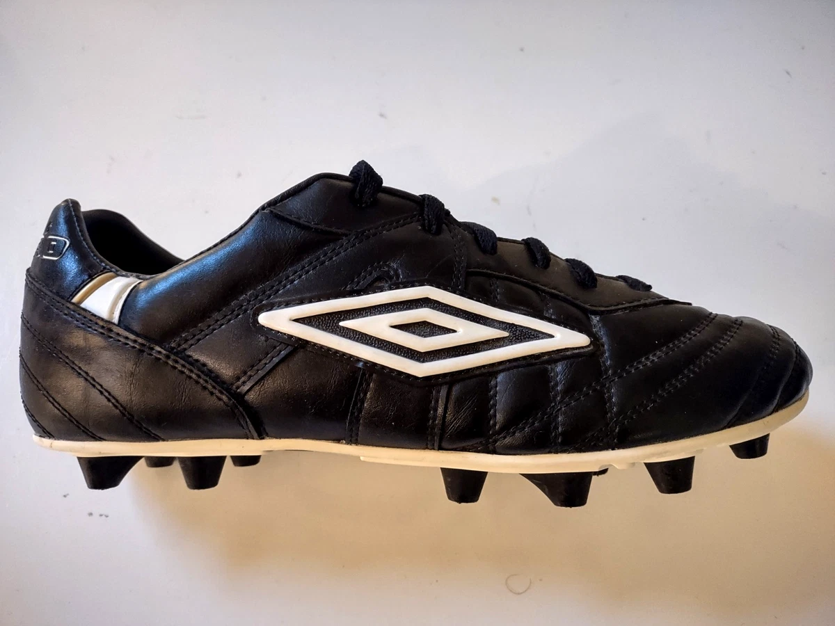 Umbro XAI VII Prem SG Umbro Soccer Cleats SZ 11 Y2K 2000s Football Boots EUC Umbro 11 US Soccer Shoes & Cleats for Men for sale | eBay main image 2