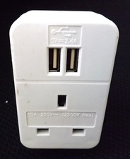 Mercury Plug Through UK Adapter with 2 USB Ports - White (429.690UK)