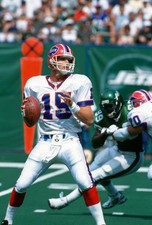 Todd Collins Buffalo Bills looks to pass v the New York Jets at an- Old Photo