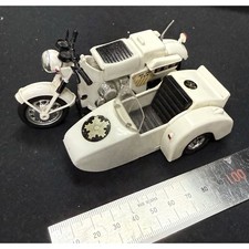 Sidecar moto blanc Bandai Keishicho Bike