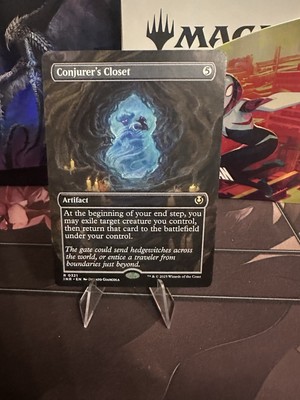 Conjurer's Closet (Borderless) Innistrad Remastered Regular