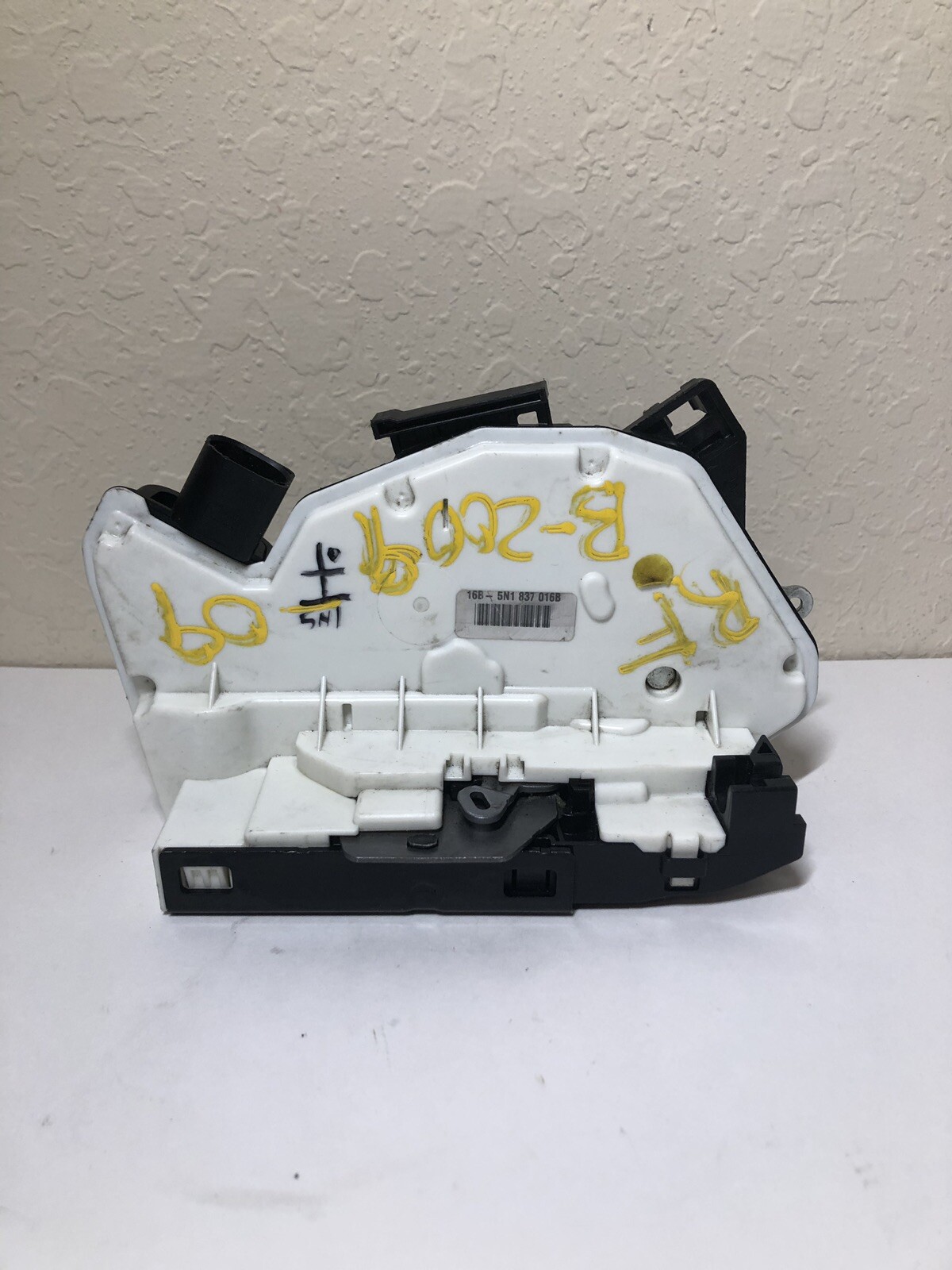 Picture 1 of 7