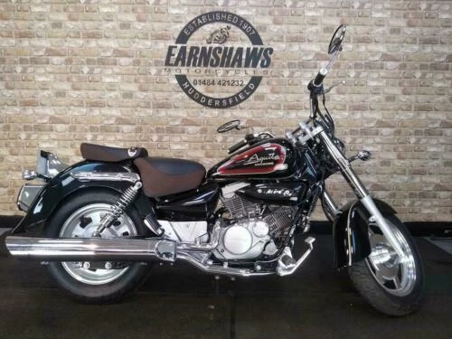 Hyosung Choppers/Cruisers