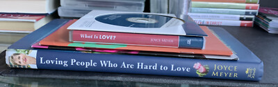 LOT OF 5 JOYCE MEYER LOVE BOOK CD J01