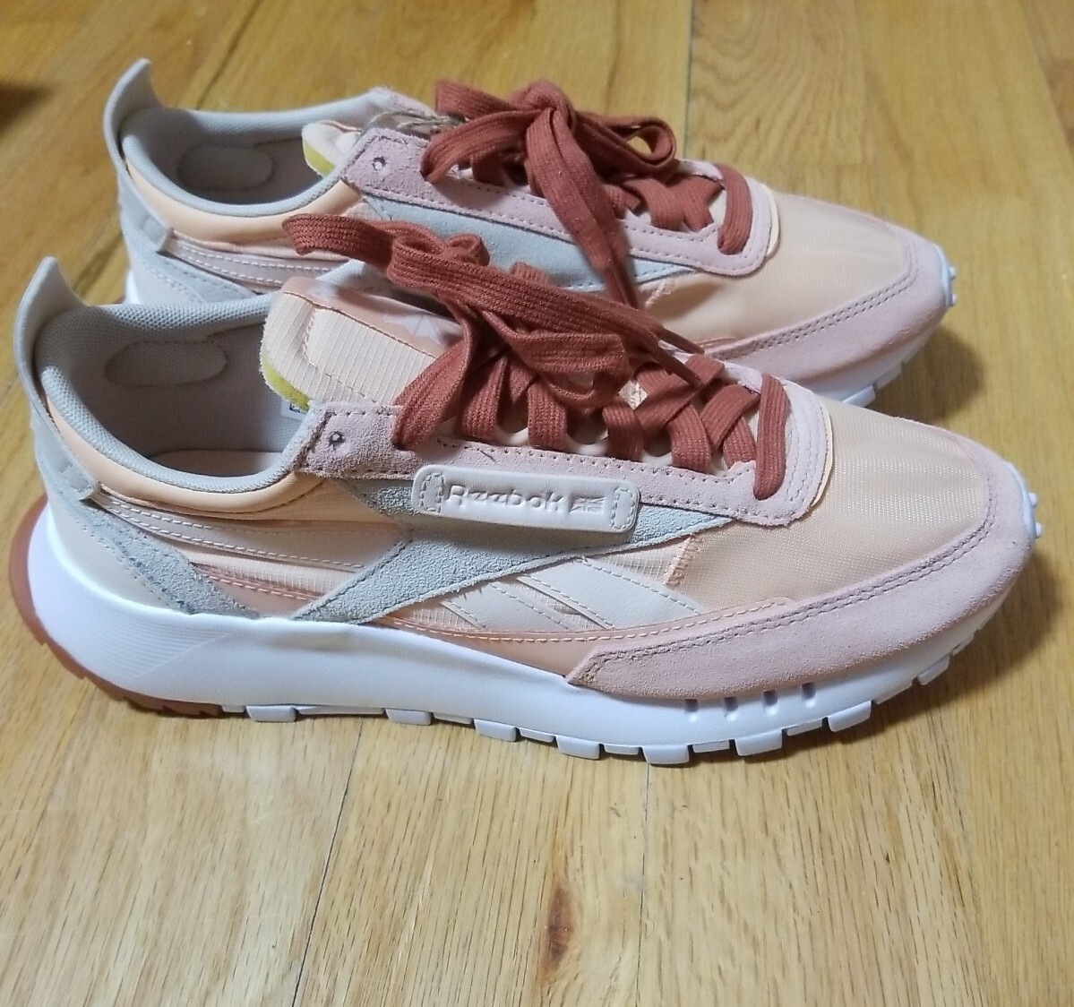 Reebok Legacy Sneakers Women size