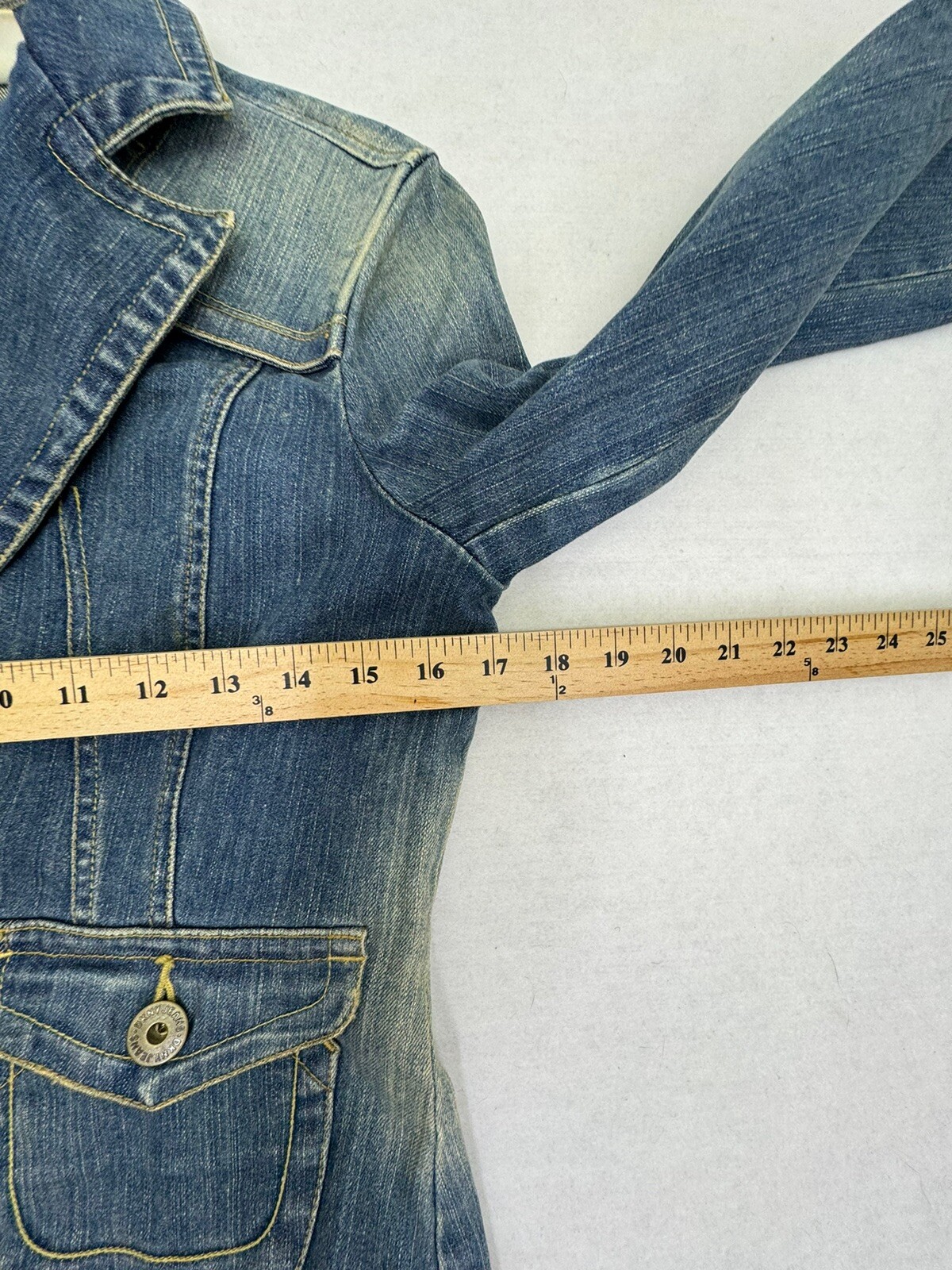 DKNY Denim Jacket Button Distressed Medium Woman’… - image 4