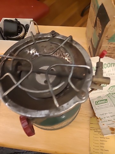 Vintage 1972 Coleman 502-700 Green Sportster Single Burner Camp Stove - Picture 8 of 14