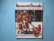 1982/83 VANCOUVER CANUCKS DETROIT RED WINGS PROGRAM GREG STEFAN JOHN OGRODNICK
