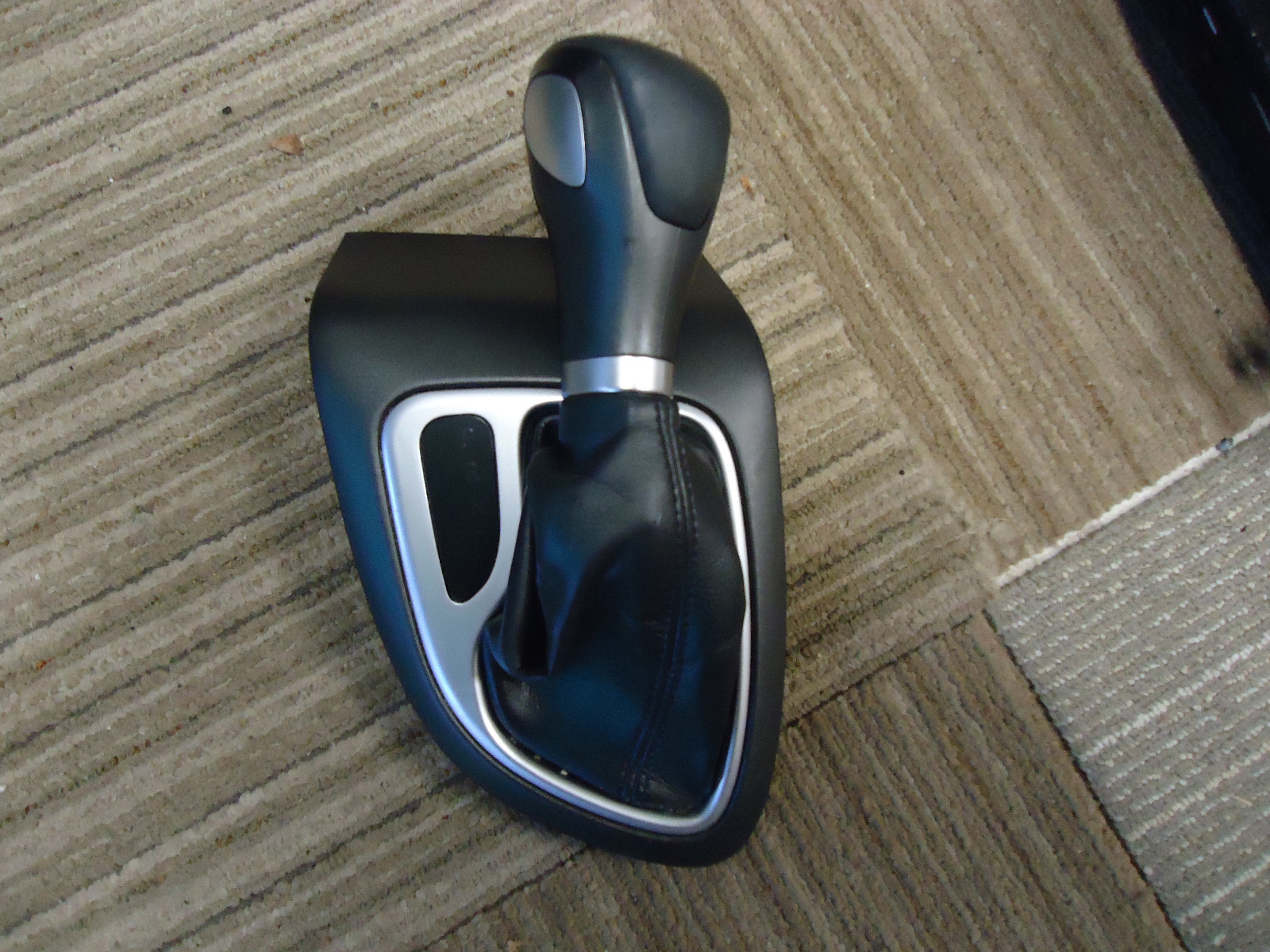 automatic shift boot shifter knob PRND indicator console trim finisher