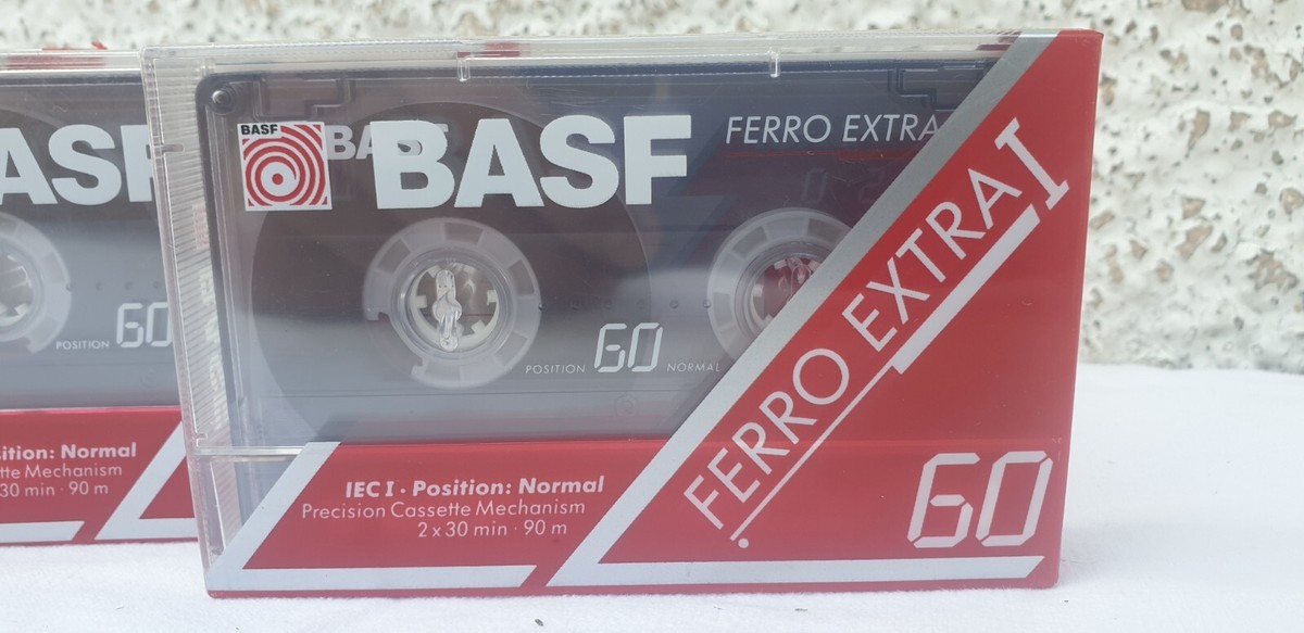 Cassettes audio vintage BASF Ferro Extra neuves et scellées