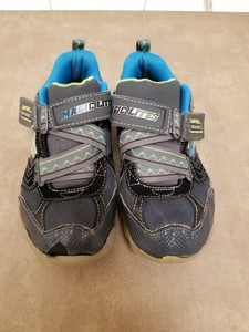 skechers magic lights