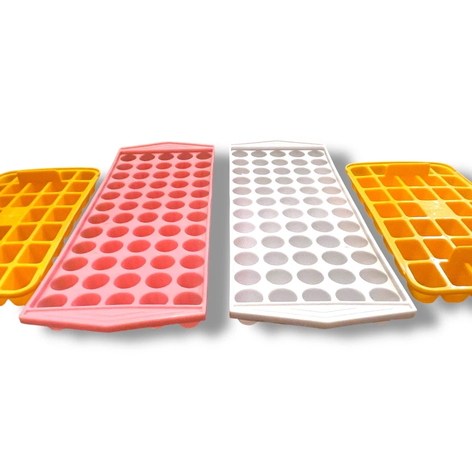 Lote 4 mini bandejas para cubitos de hielo de plástico duradero Foto 2 de 4