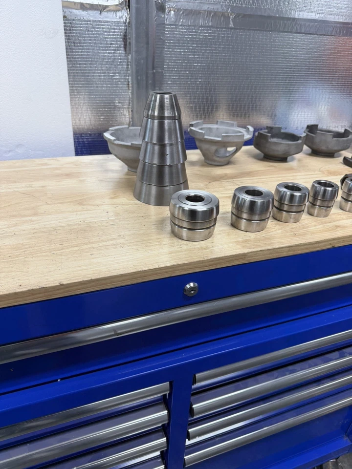 Conjunto adaptador de torno de freio Ammco 19 peças para torno de freio - Imagem 2 de 4