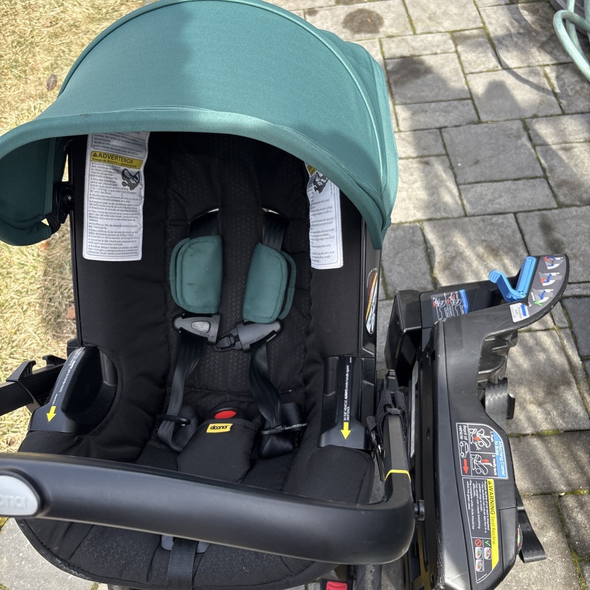 Doona Infant Car Seat & Latch Base - Racing Green - US Version Used Doona |  eBay