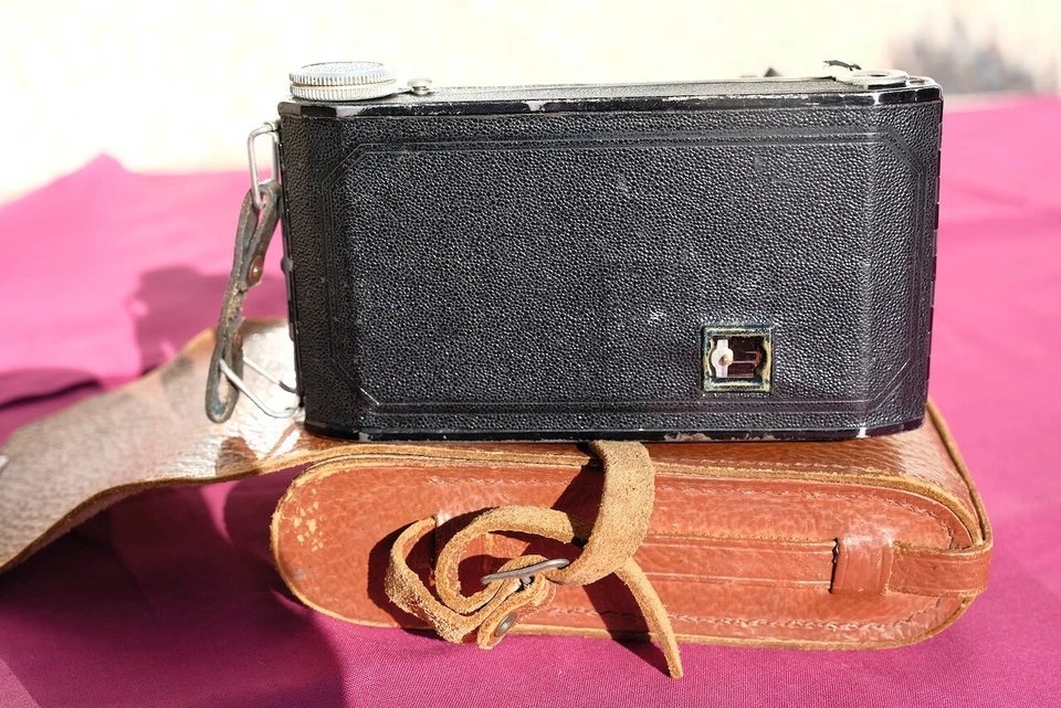 appareil photo Kinax-Baby 6x9 avec sacoche cuir - Photo 3/4