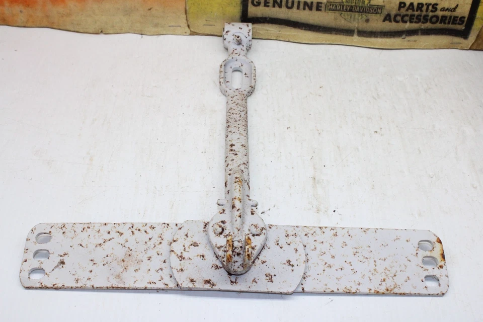 Harley-Davidson Flathead 45 WLA WLC Seat T-Bar Military Short Segunda Guerra Mundial 3105-41N Foto 3 de 4