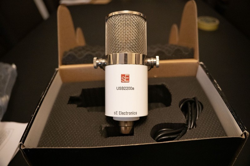 sE Electronics USB2200a – Large Diaphragm USB Condenser Mic – Brand New & Boxed