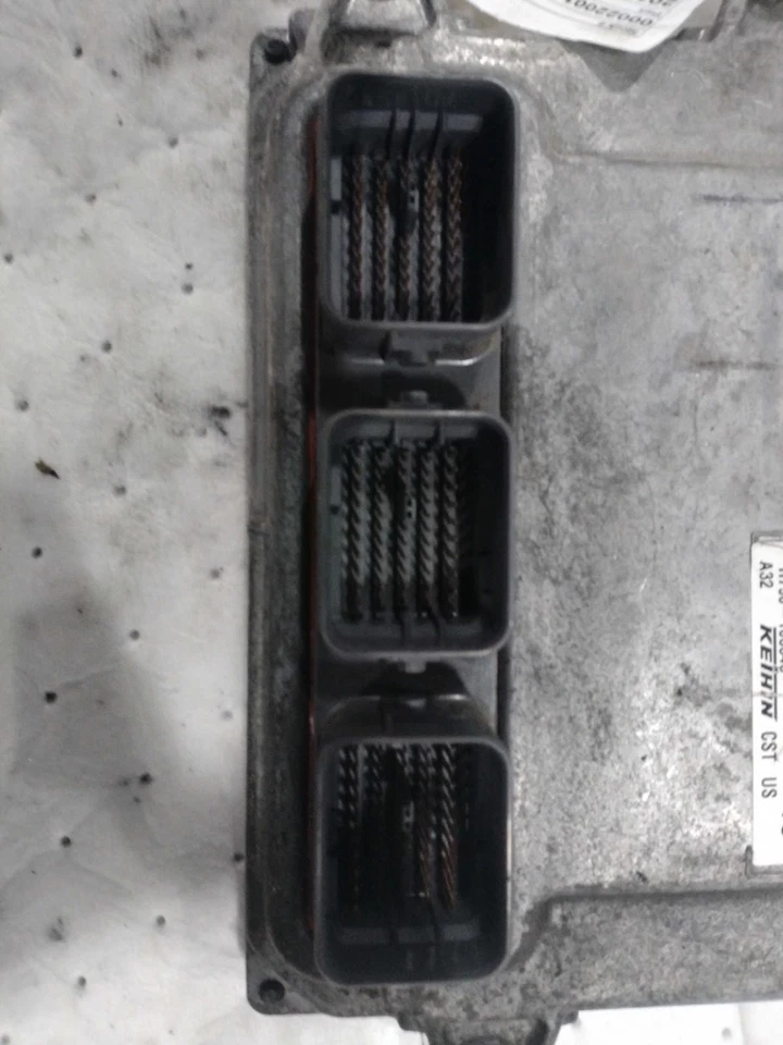 Módulo de control de motor usado (ECM) se adapta a: módulo de control electrónico Acura Rdx 2017 Foto 3 de 4