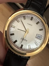 Vintage Timex 1971 Electric Watch Gold tone, immaculate. Serviced and flawless