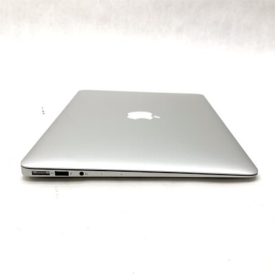 【美品】充電15回　Apple MacBook Air 2015 A1466 充電15回 Apple MacBook Air 2015 A1466（MacBook Air M1 8GB