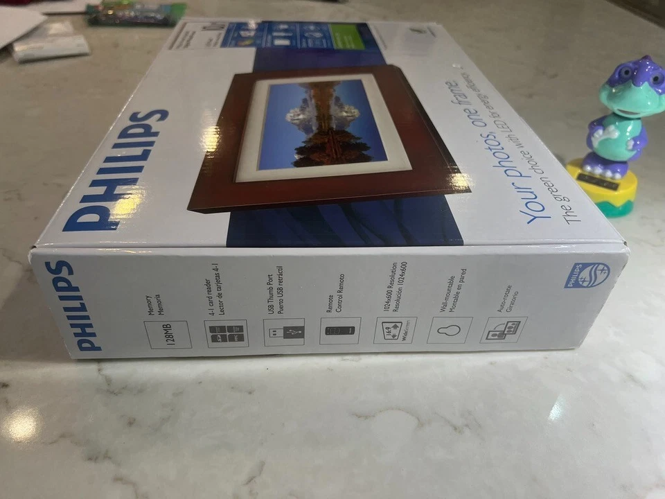 Philips 10D DPF 10.1" Digital Photo Frame - USB and SD/MMC/MS Card,in original b - Image 4 of 4
