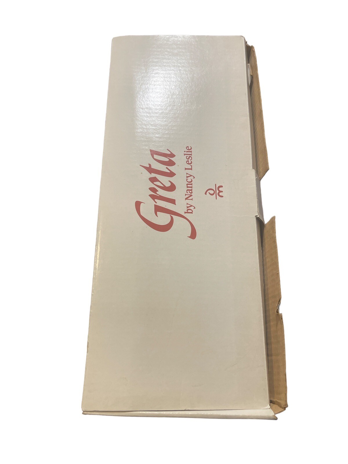 GRETA  by Nancy Leslie Doll LNIB