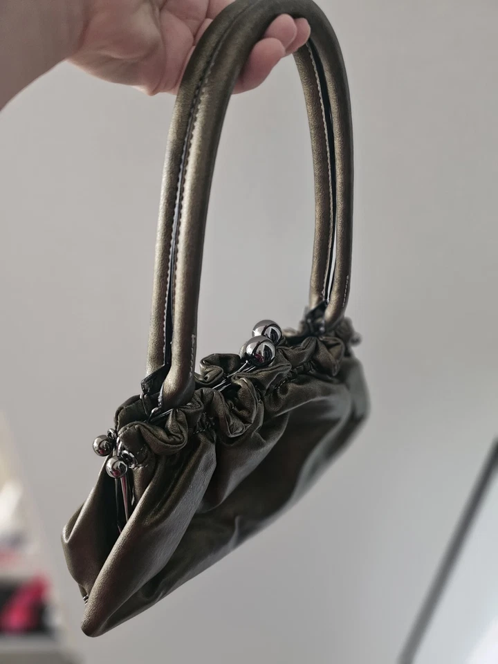 Cartera - BARNEYS NEW YORK  Foto 2 de 4