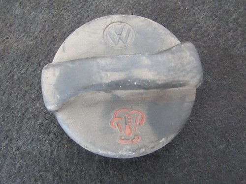 357121321c Deckel Ausgleichsbehälter Kühler  Volkswagen Golf DE273196-82