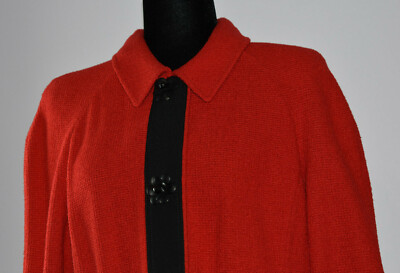 St. John Sz 8 Knit Red SnapOn Blazer Black Trim Camellia Flower Pin Cuffs Jacket