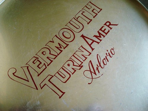  VERMOUTH TURIN AMER ARLORIO TORINO VECCHIO E RARO VASSOIO  IN LATTA SERIGRAFATA - Foto 2 di 7