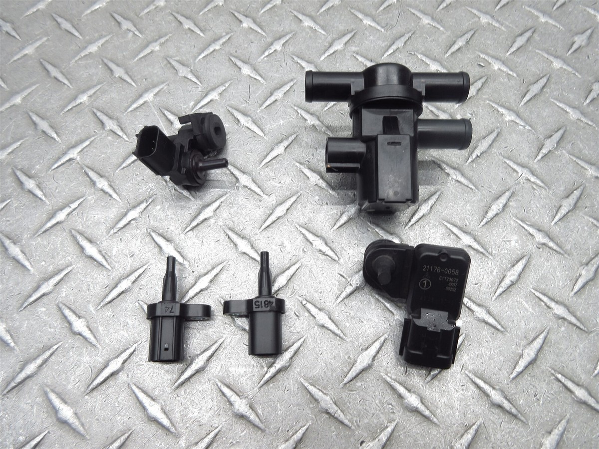2015 15-18 Kawasaki Concours ZG 1400 ZG1400 Air Valve MAP Pressure 2015 15-18 Kawasaki Concours ZG 1400 ZG1400 Air Valve MAP Pressure