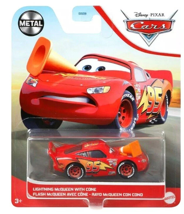 Pixar Cars 3 Metal LIGHTNING McQUEEN w CONE 1 55 Scale Car Mattel